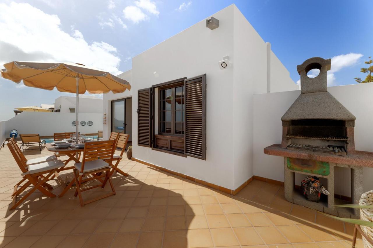 Villa 5 - Vipvipvillas Tías Extérieur photo