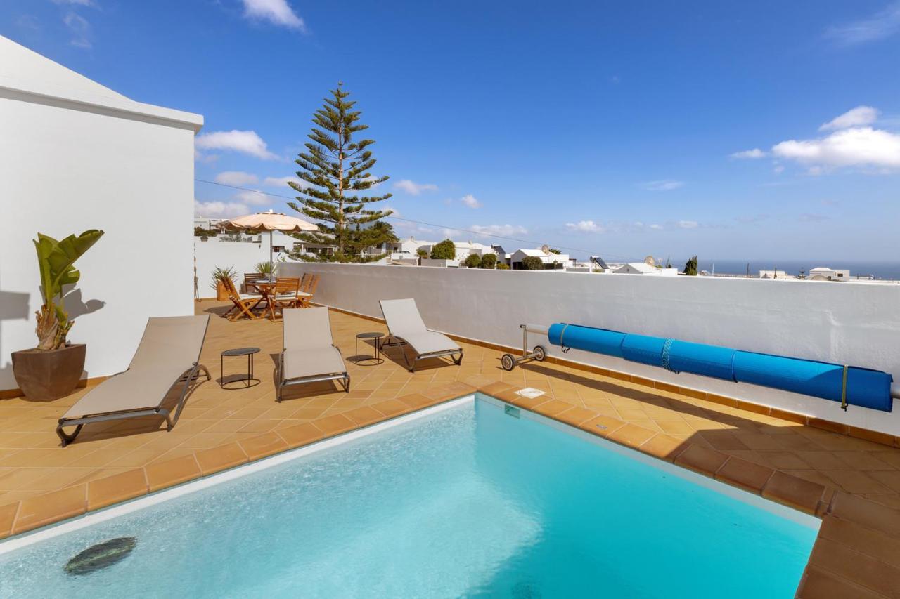 Villa 5 - Vipvipvillas Tías Extérieur photo