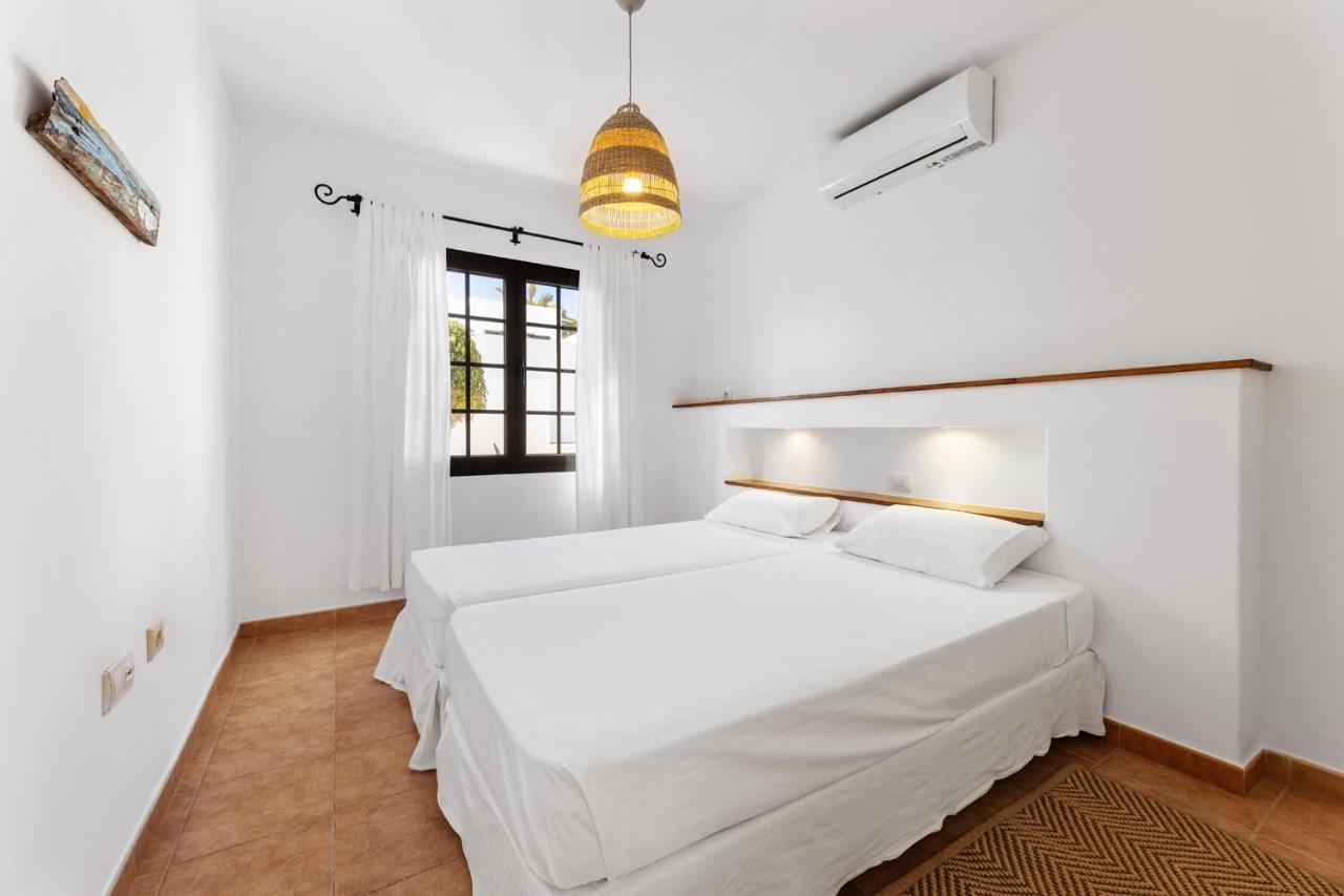Villa 5 - Vipvipvillas Tías Extérieur photo