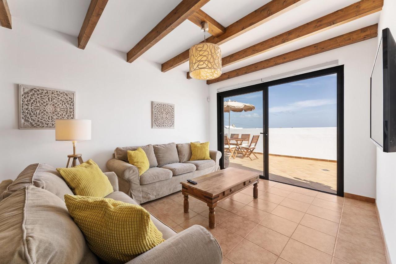 Villa 5 - Vipvipvillas Tías Extérieur photo