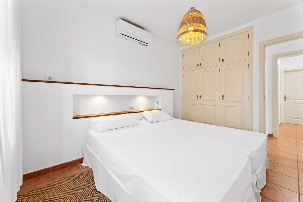 Villa 5 - Vipvipvillas Tías Extérieur photo